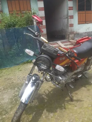 বাজাজ বক্সার ১০০ ২০১৫ রেড