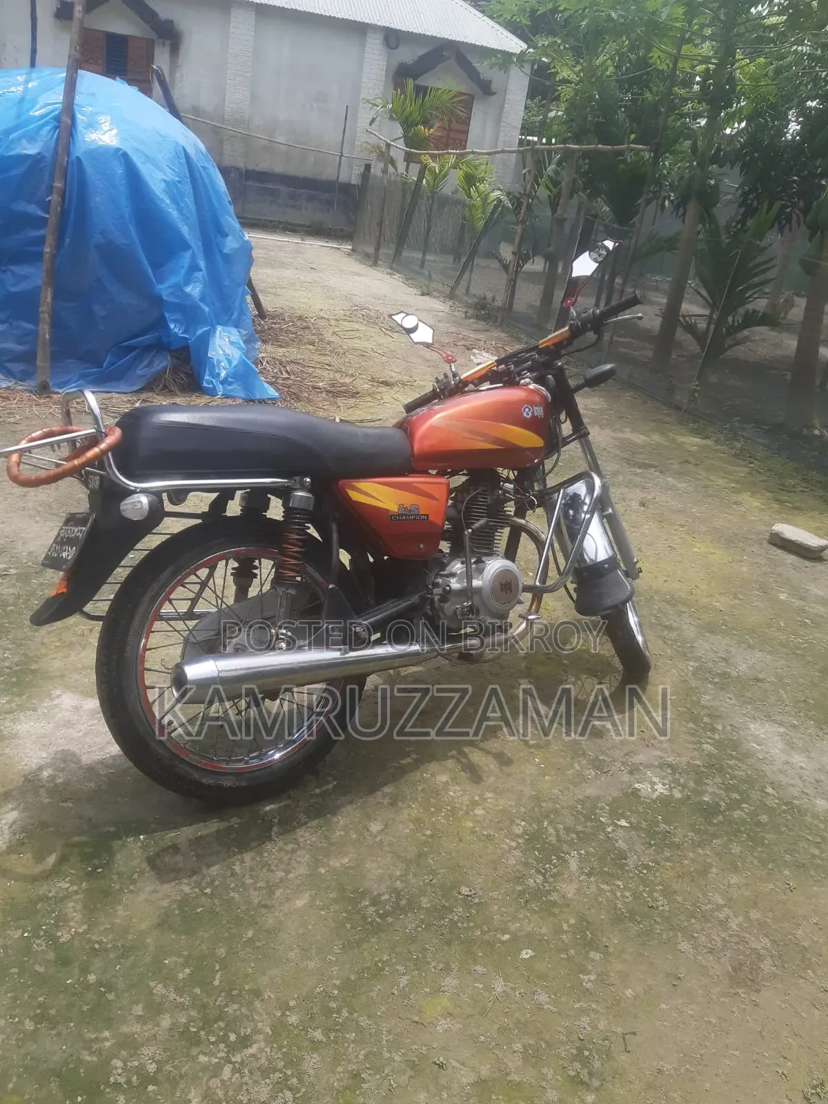 বাজাজ বক্সার ১০০ ২০১৫ রেড