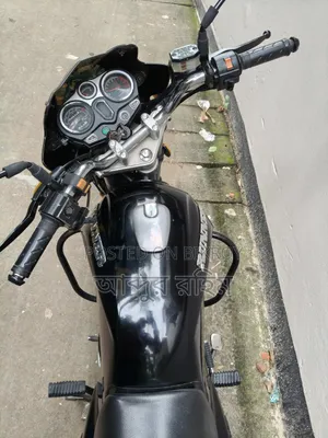 Runner Bullet 100 2019 Black