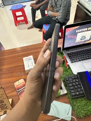 Infinix Hot 60i 128 GB Black
