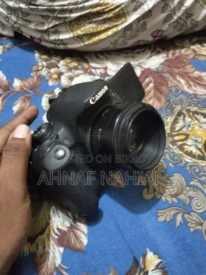 ডিএসএলআর ক্যামেরা