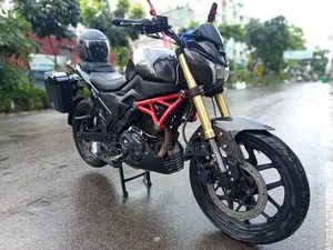 রানার বোল্ট ১৬৫আর ২০২৪ কালো