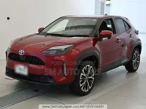 Toyota Yaris Cross 2021 Maroon