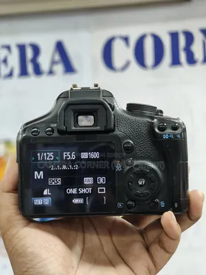 Canon 500d + 18-55mm Lens