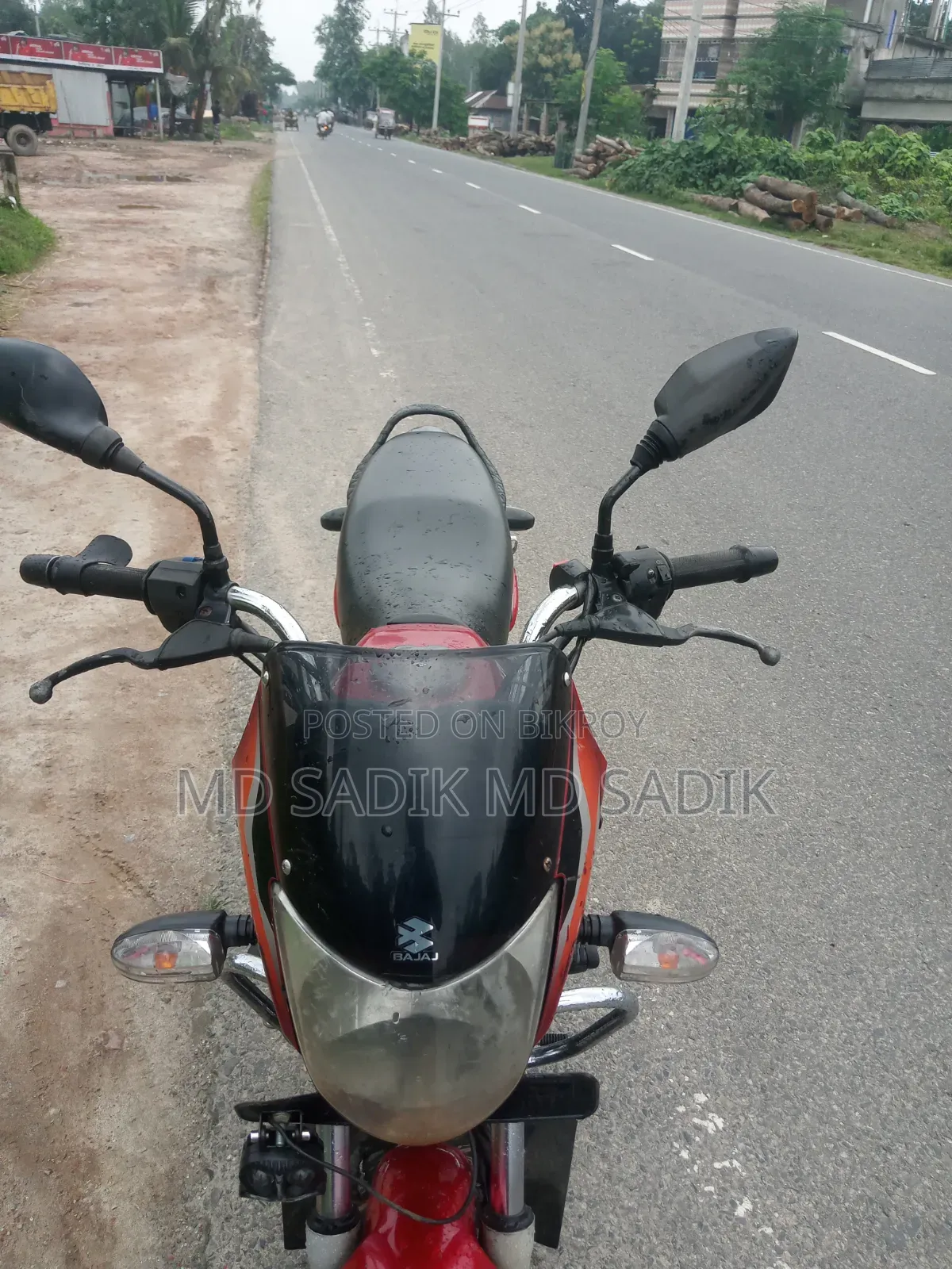 বাজাজ প্লাটিনা ১০০ ২০১৮ রেড