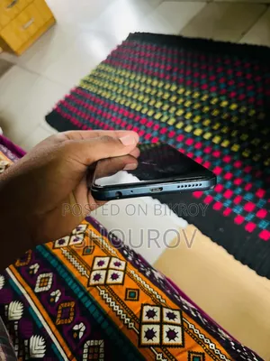 Itel 32 GB Blue