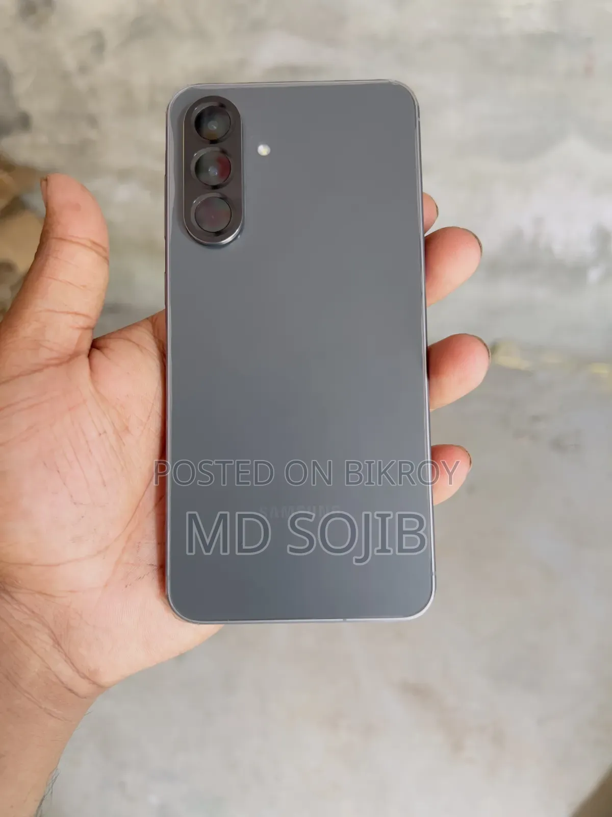 স্যামসাং গ্যালাক্সি এ৫৬ ২৫৬ জিবি