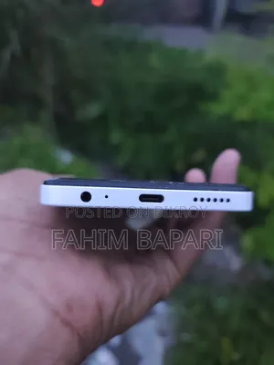 টেকনো স্পার্ক ১০ প্রো ১২৮ জিবি সিলভার