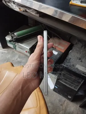 শাওমি রেডমি টার্বো ৪ প্রো ২৫৬ জিবি সাদা