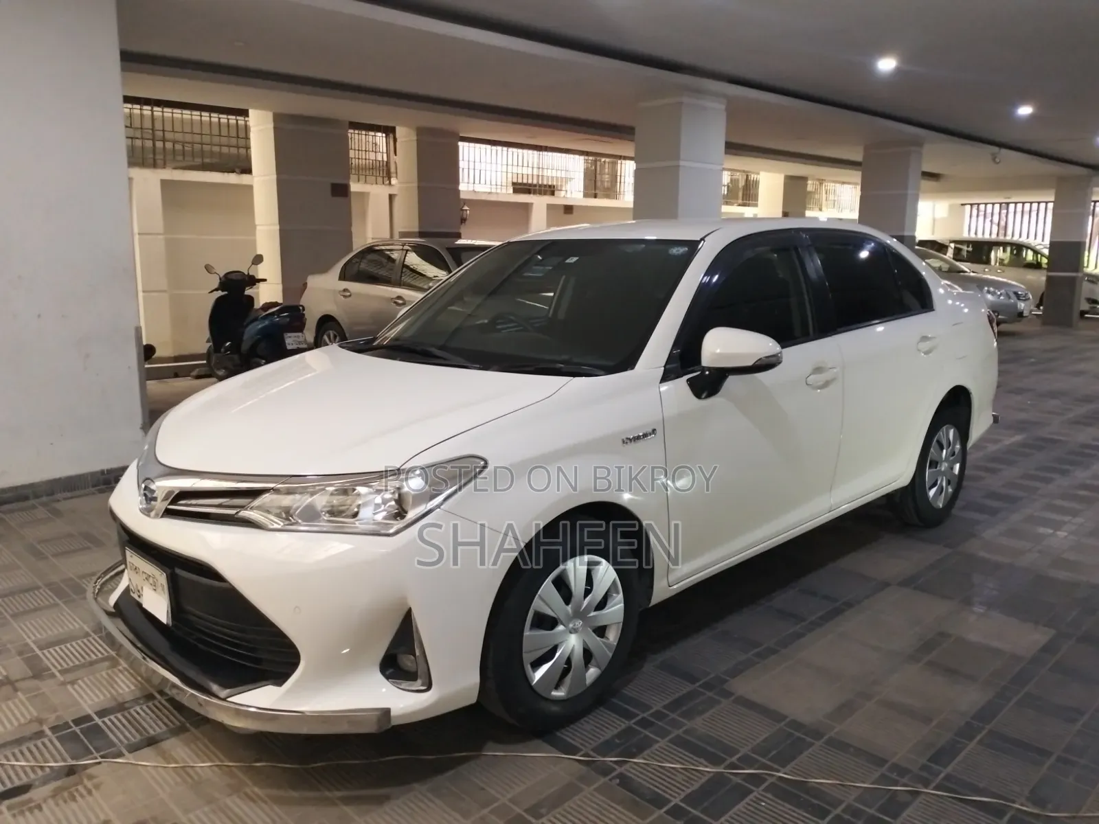 Toyota Axio 1.5 Hybrid 2WD 2018 White