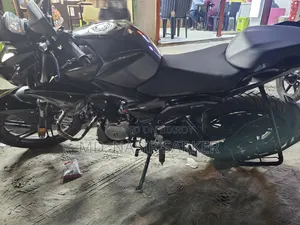 Hero Xtreme 125R 2025 Black
