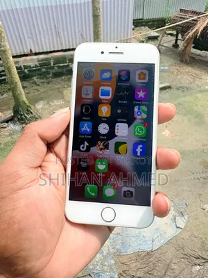 অ্যাপল আইফোন ৭ ১২৮ জিবি সাদা