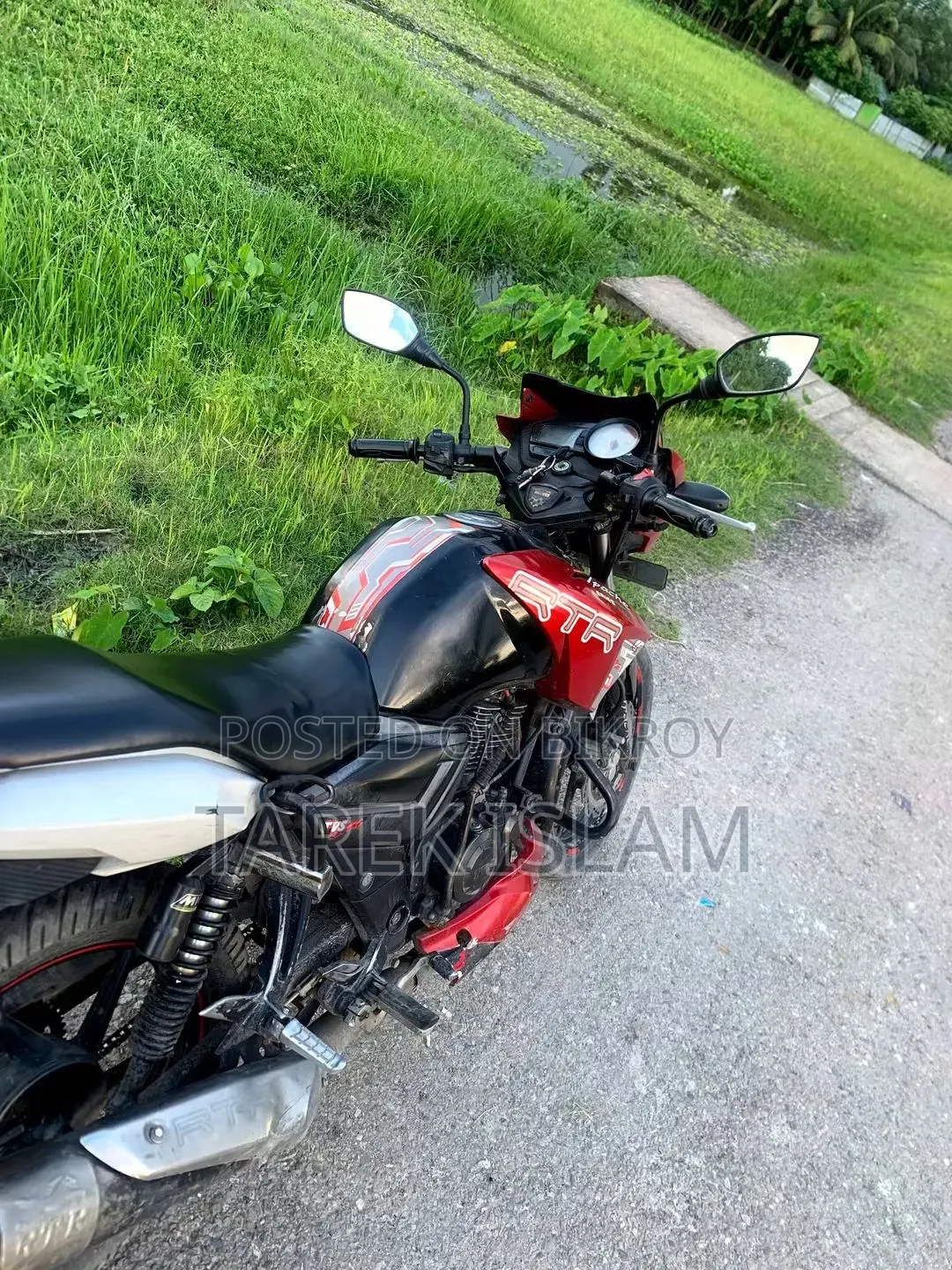 TVS Apache RTR 160 2V 2013 Red