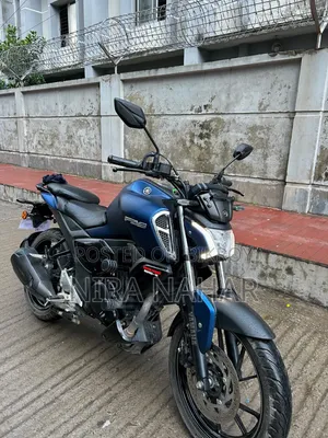 ইয়ামাহা এফজেডএস ভি৪ ২০২৪ ব্লু
