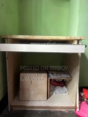 Mini Computer Table