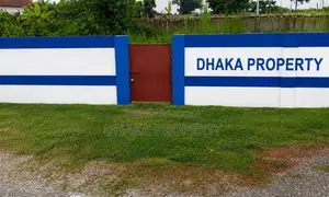 30/30ft Corner 3 Katha South/East Plot at Sector 23