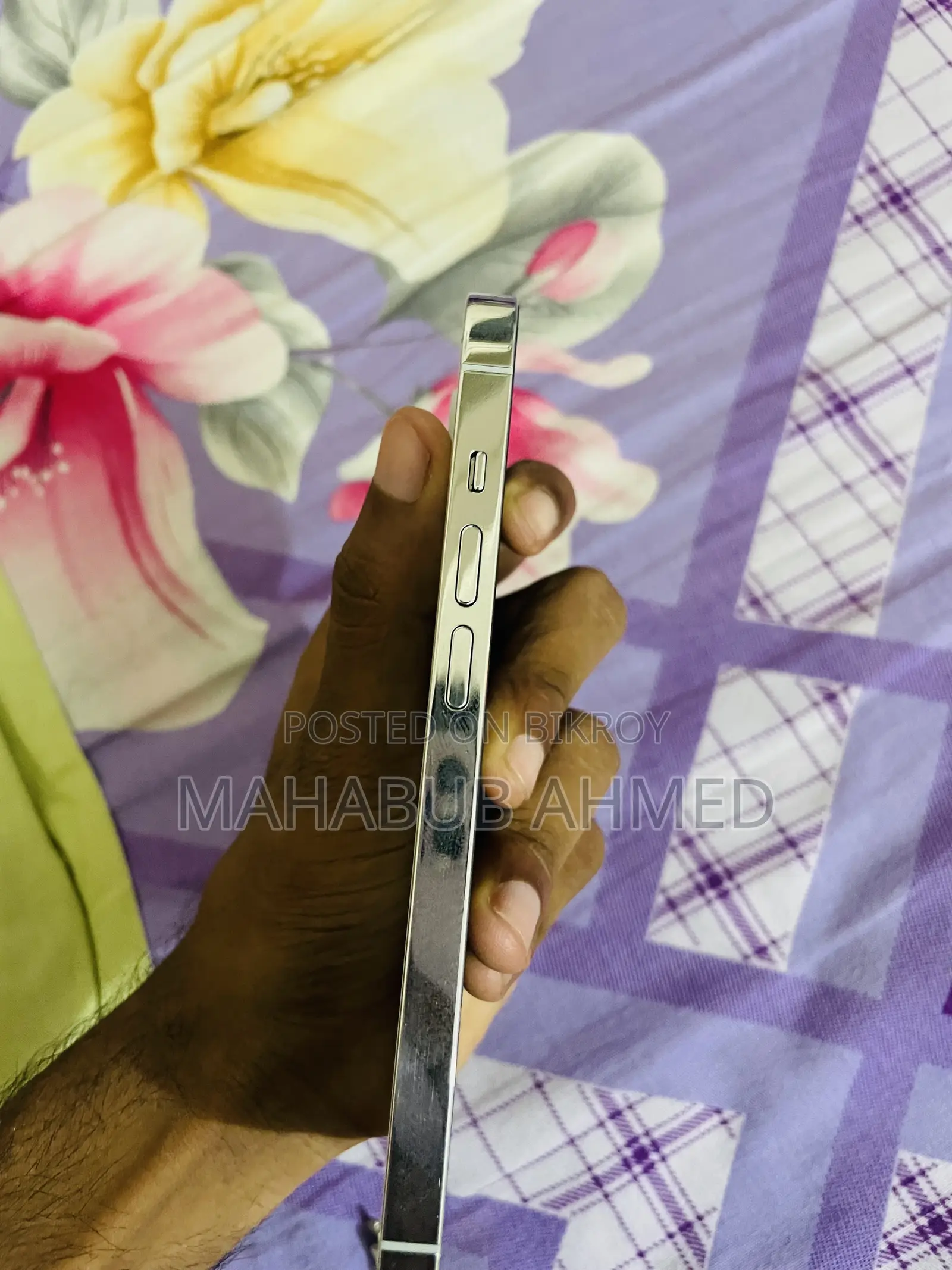 অ্যাপল আইফোন ১৪ প্রো ২৫৬ জিবি সিলভার