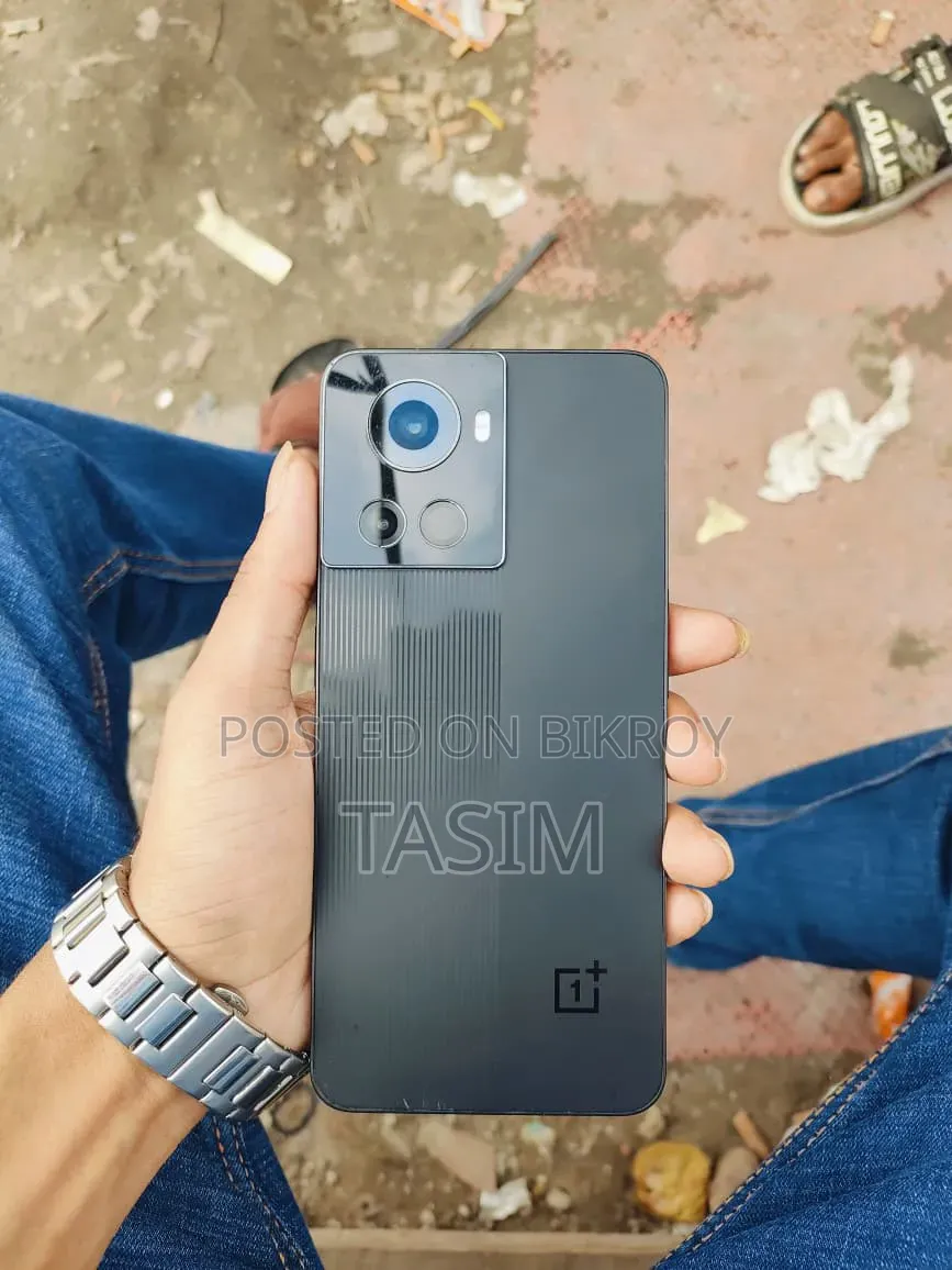 ওয়ানপ্লাস ১০আর ২৫৬ জিবি ব্ল্যাক