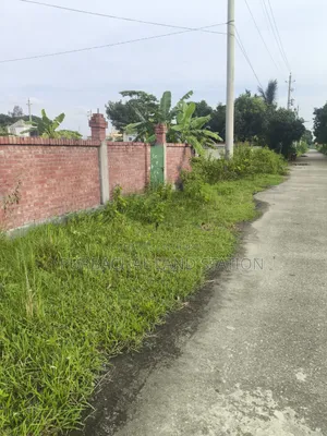 সেক্টর: ১৫, প্রাইম লোকেশন ৫ কাটা প্লট अर्जেন্ট সেল।