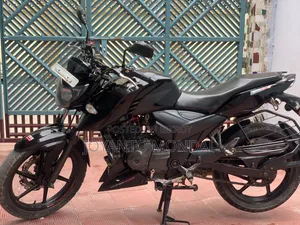 টিভিএস আপাচে ১৬০ ৪ভি ২০১৯ ব্ল্যাক