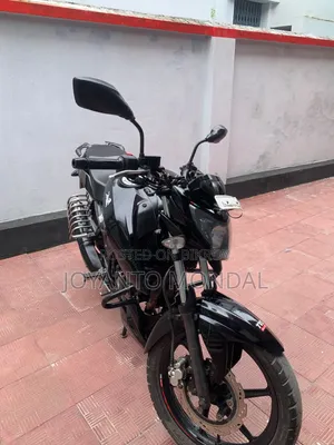 টিভিএস আপাচে ১৬০ ৪ভি ২০১৯ ব্ল্যাক