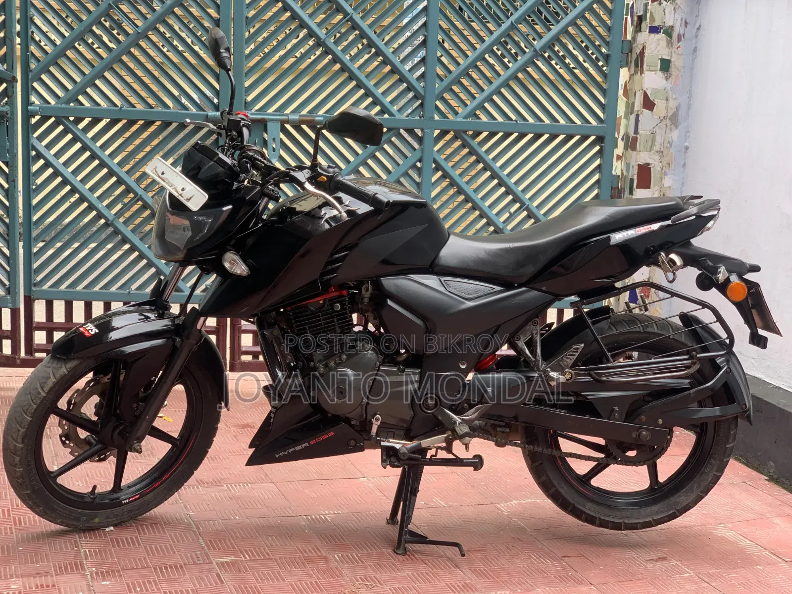 টিভিএস আপাচে ১৬০ ৪ভি ২০১৯ ব্ল্যাক