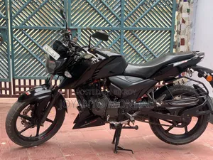 টিভিএস আপাচে ১৬০ ৪ভি ২০১৯ ব্ল্যাক