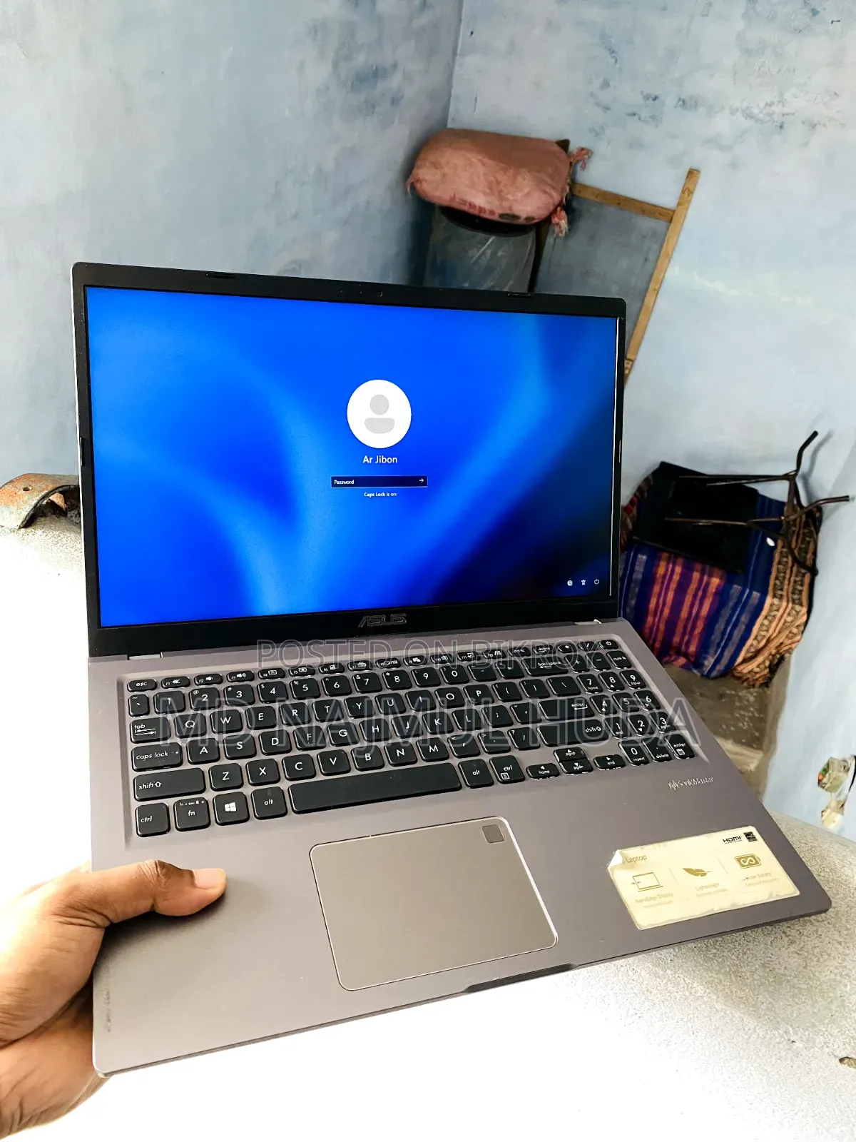 Laptop Asus Vivobook 15 8GB Intel Core i3 HDD+SSD 1T