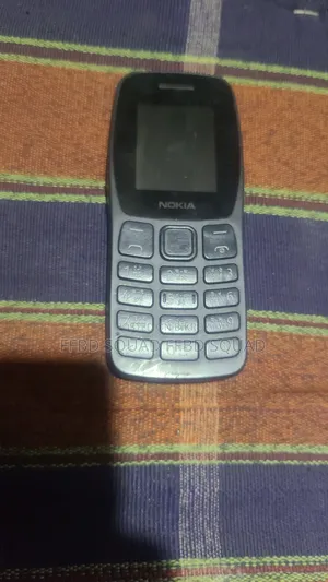 নোকিয়া ১০৫ কালো