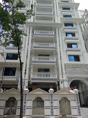 গুলশানে ৫০ বেডরুমের বাসা ভাড়ার জন্য