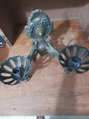 এন্টিক ওয়াল লাইট স্ট্যান্ড
