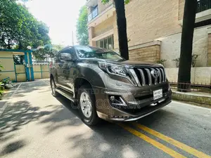 Toyota Land Cruiser Prado 2015 Brown