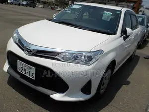 টয়োটা এক্সিও ২০২১ হোয়াইট