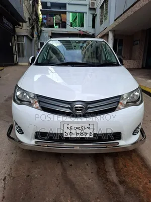 টয়োটা এক্সিও ১.৫ জি টু-হুইল ড্রাইভ ২০১৪ হোয়াইট