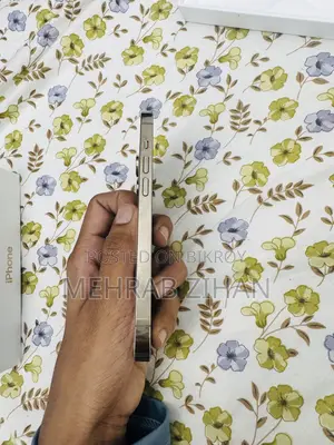 অ্যাপল আইফোন ১৪ প্রো ২৫৬ জিবি গোল্ড