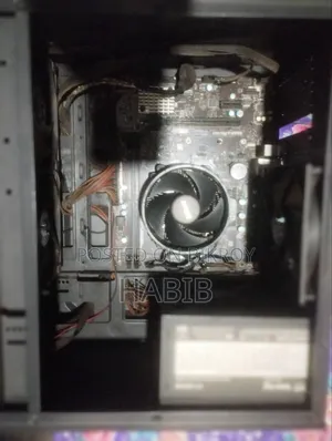 Desktop Computer MSI Model 8GB AMD Ryzen 5 SSD 128GB