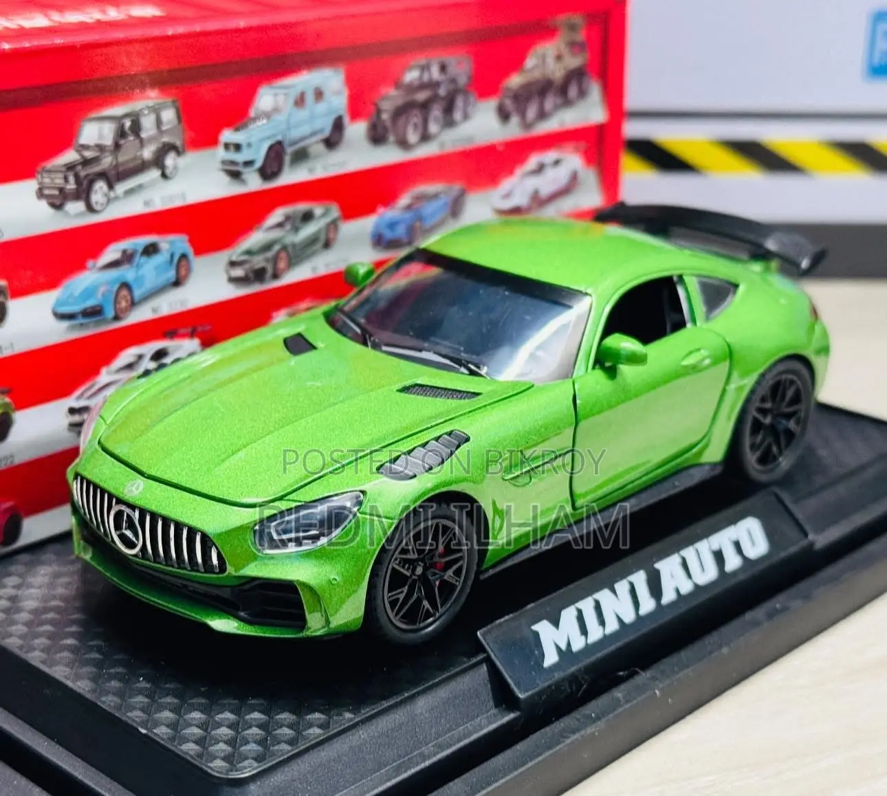 ১:৩২ স্কেল Mercedes-Amg GT R