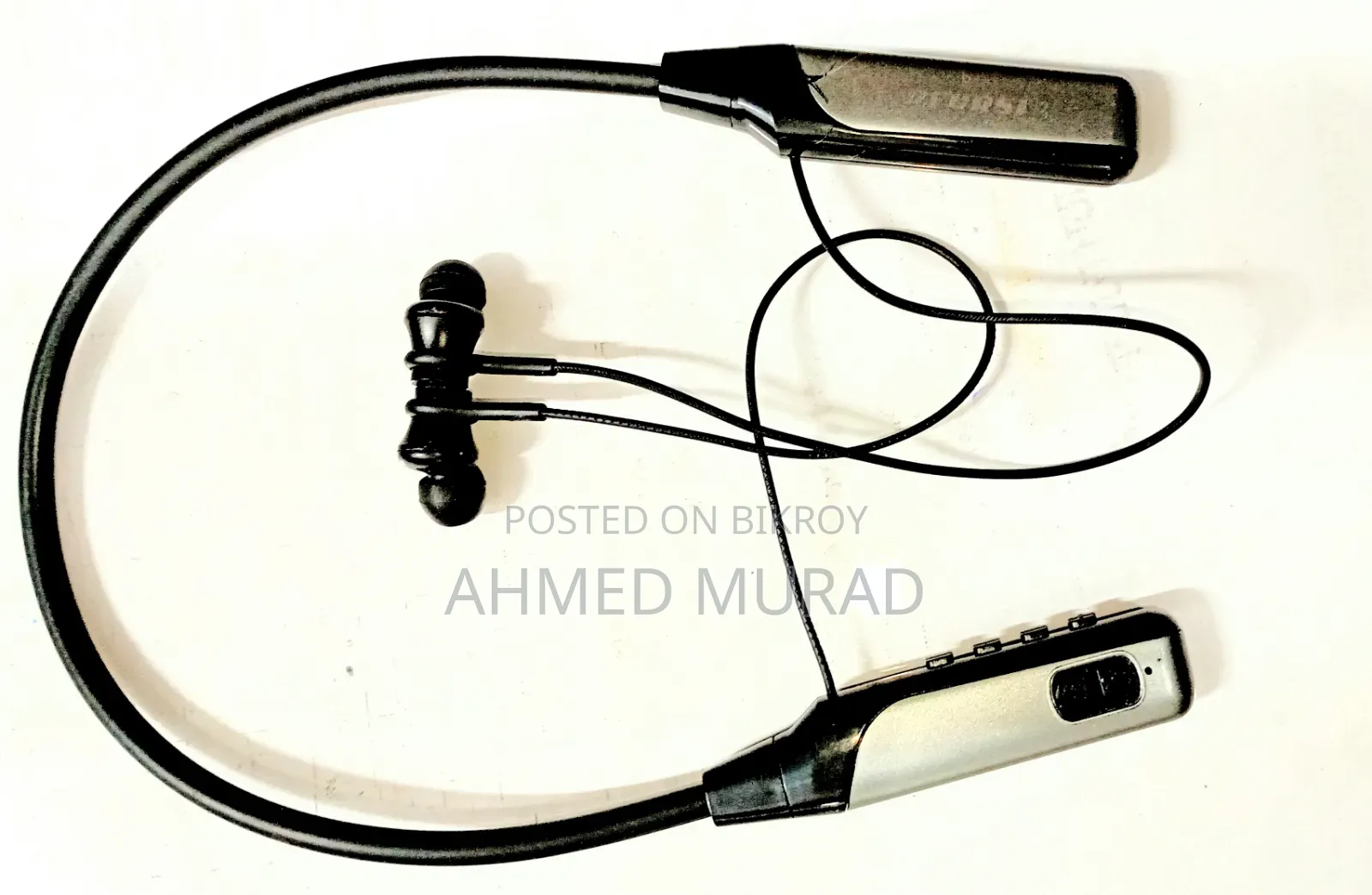 Olpo Dame Ekti Regrsi Neckband Bikri Hobe.