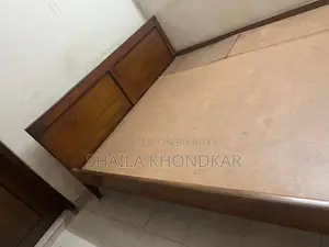 কিং সাইজ সেগুন খাট