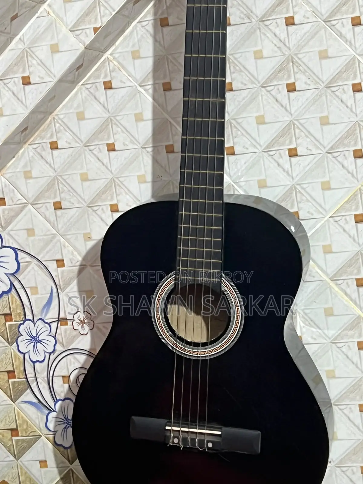 Guitar HOORMUSIC
