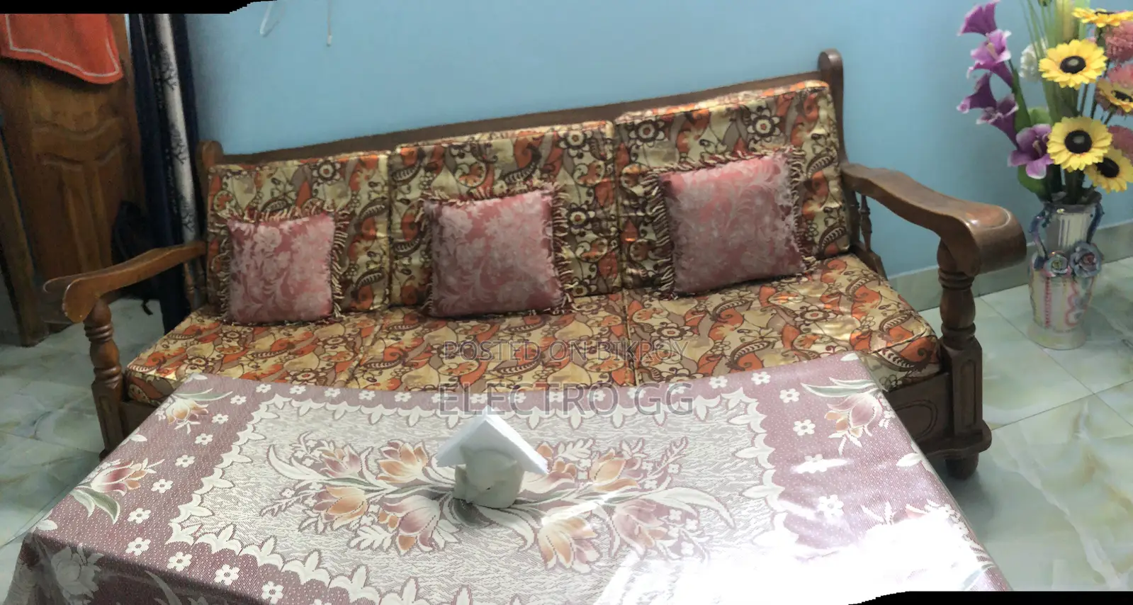 সেগুন কাঠ এর সোফা