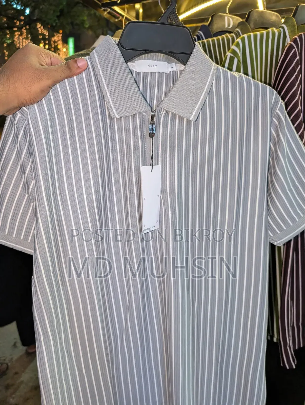 পোলো টি-শার্ট এবং ওল্ড মানি পোলো