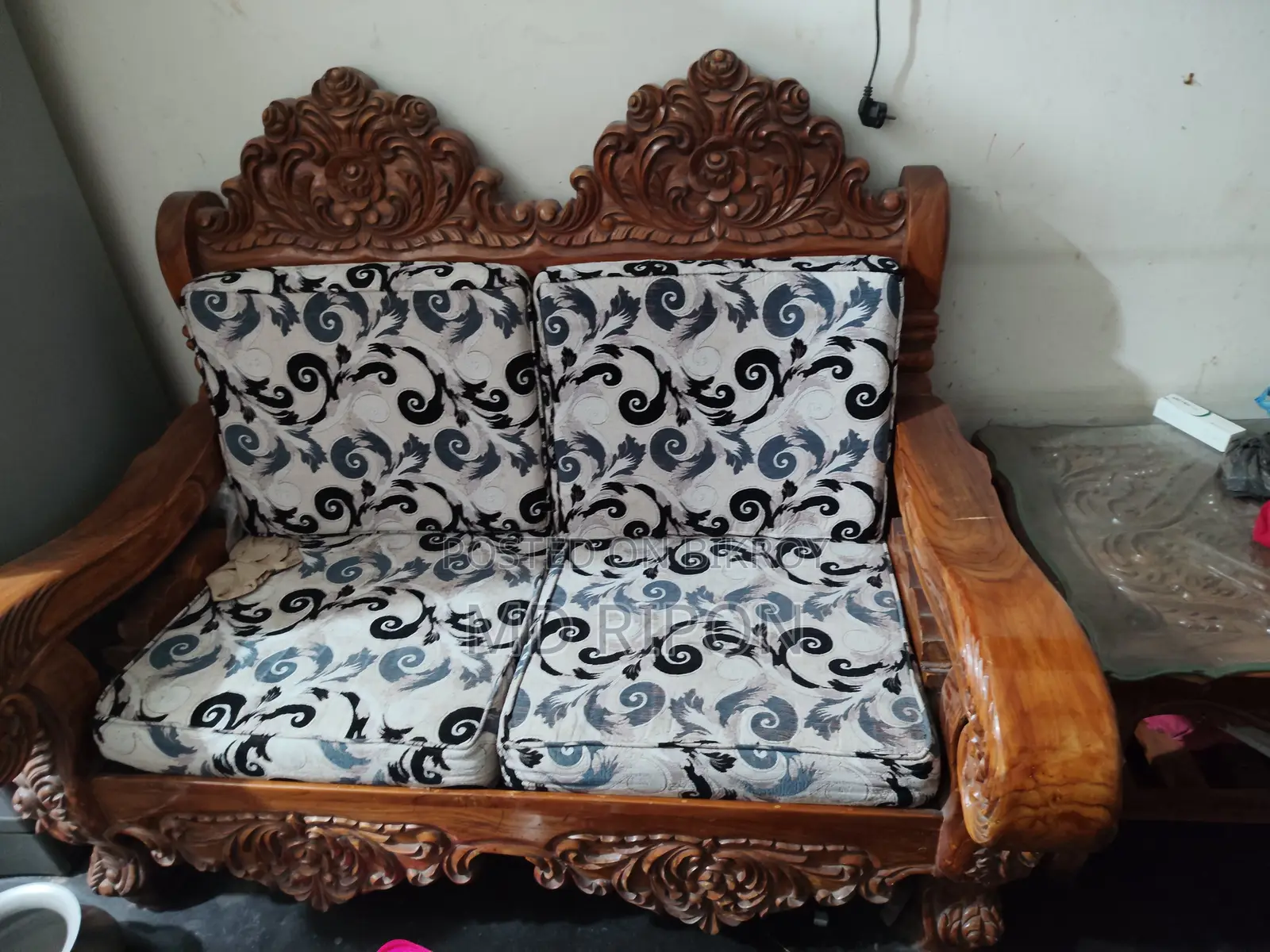 সেগুন কাঠের সোফা ৫ পিসের সেট