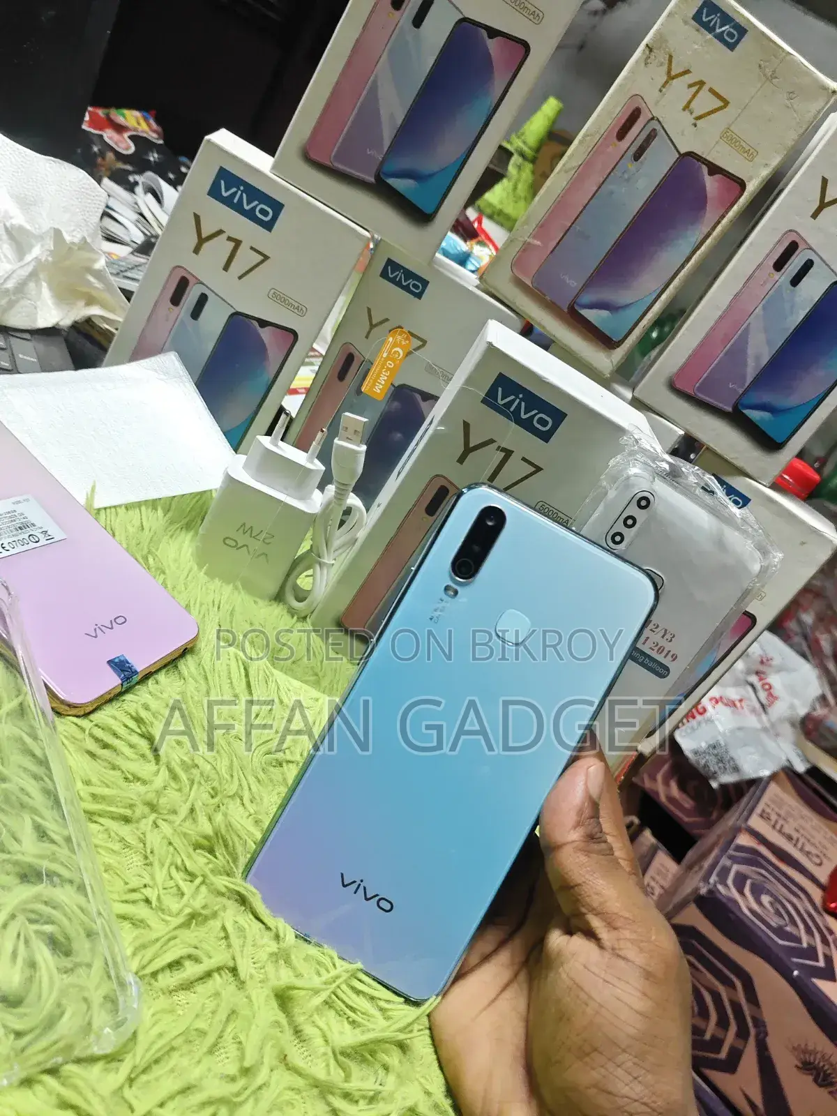 Vivo Y17 256 GB