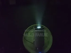 অ্যান্ড্রয়েড প্রজেক্টর