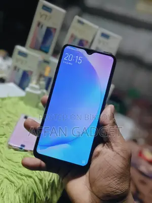 Vivo Y17 256 GB
