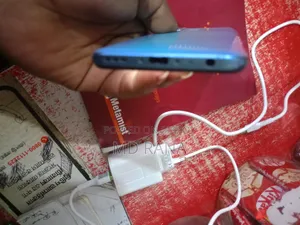 Vivo Y50 128 GB Bronze