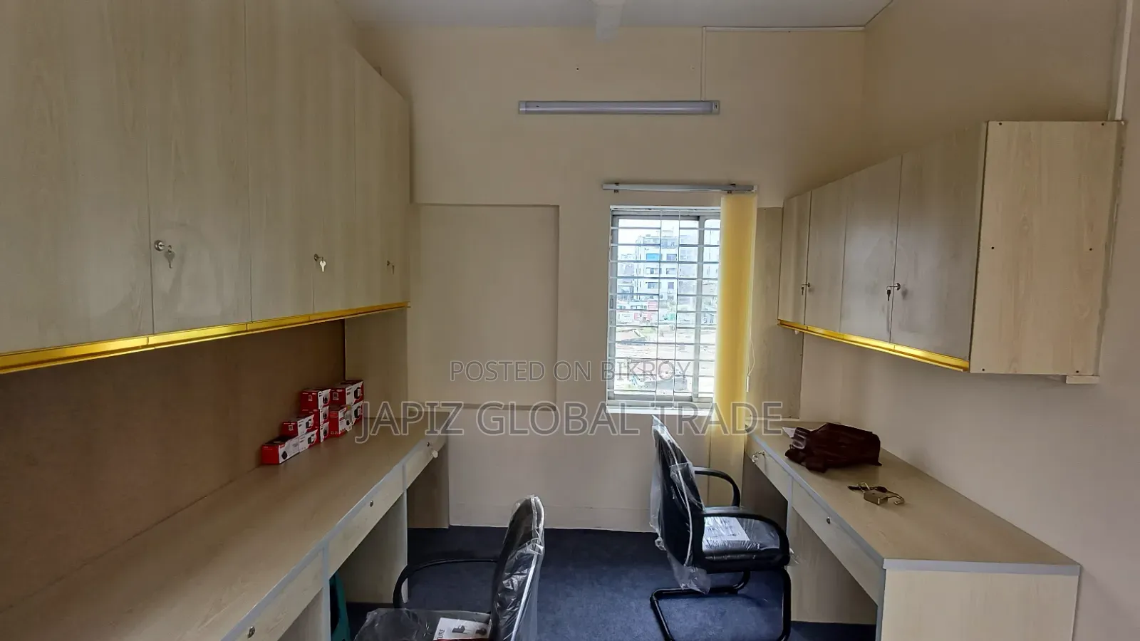 Office Space Rent in Shyamoli Ring Road, Full Furnished Office.
