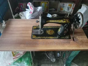 Singer Sewing Machine