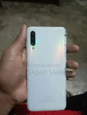 স্যামসাং গ্যালাক্সি এ৩০এস ৬৪ জিবি হোয়াইট